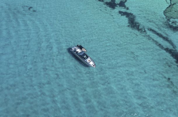 Day charter en Ibiza: vive una experiencia única en el mar