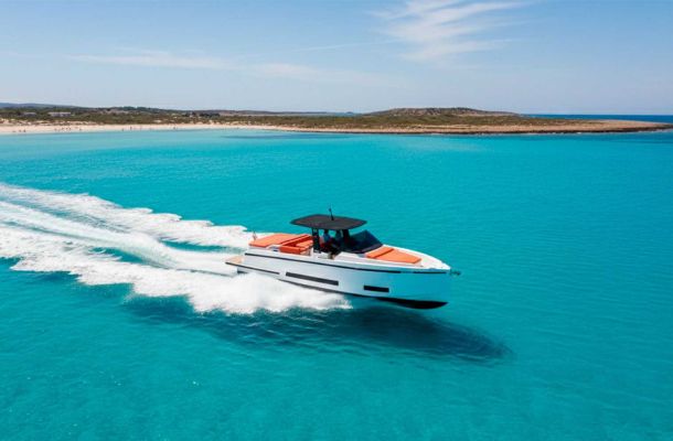 Rutas en barco de Ibiza a Formentera: descubre el paraíso desde el mar